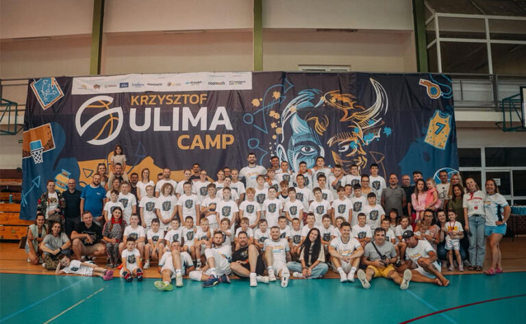 Uczestnicy Sulima Camp.